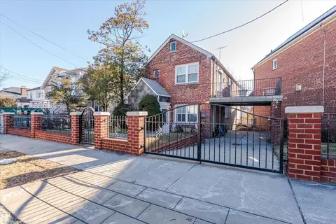 1454 Dwight Pl, New York, NY 10465