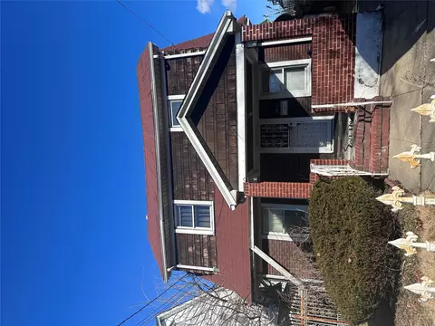100-27 Francis Lewis Blvd, New York, NY 11429