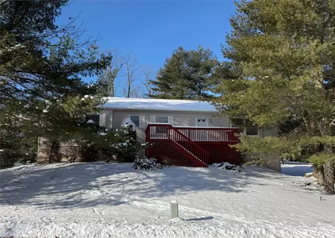 44 Stratford Rd, Thompson, NY 12775