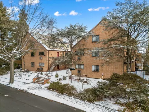 50 Dekalb Ave #S7, White Plains, NY 10605