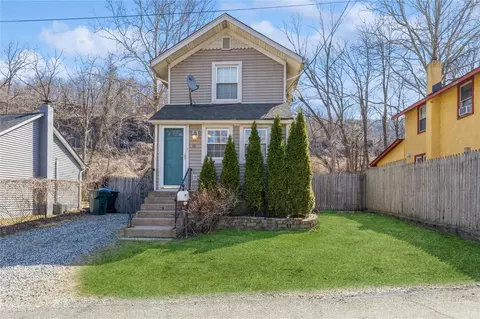 12 River Rd, Tuxedo, NY 10987