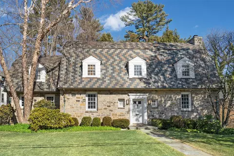 3 Cohawney Rd, Scarsdale, NY 10583