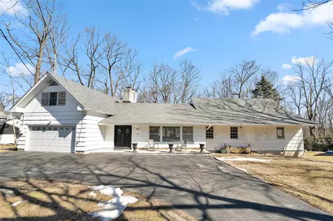 138 Park Ln, Harrison, NY 10604