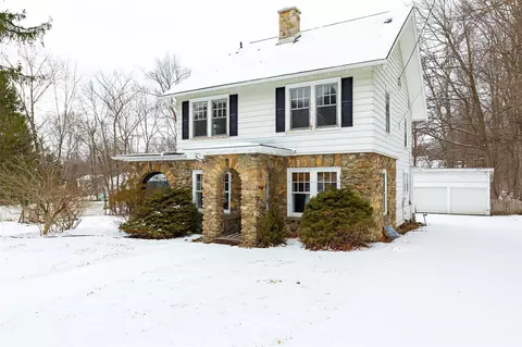 2432 New Hackensack Rd, Poughkeepsie, NY 12603