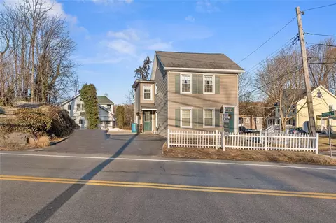 2 Victoria Ave, Cortlandt, NY 10548