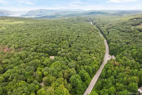 U. S. Route 9, Philipstown, NY 10516