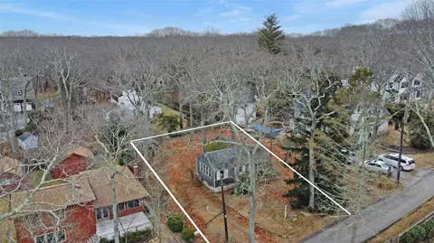 900 Pine Ave, Southold, NY 11971