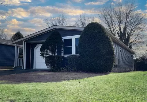 11 Dogwood Ln # A, Manorville, NY 11949