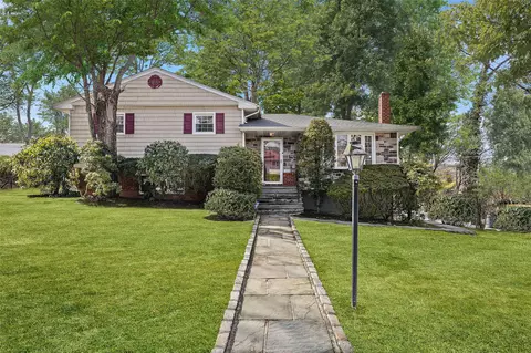 1 Skytop Rd, Greenburgh, NY 10583