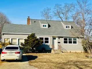 Undisclosed, Central Islip, NY 11722