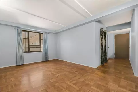 1563 Unionport Rd #6H, New York, NY 10462