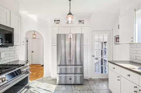 257 Claflin Blvd, Franklin Square, NY 11010