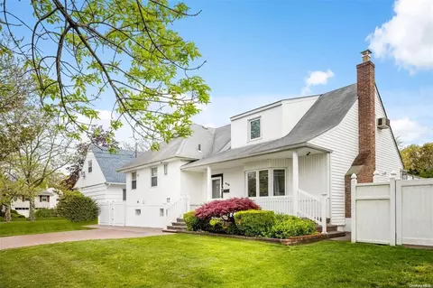 949 Midway, Woodmere, NY 11598