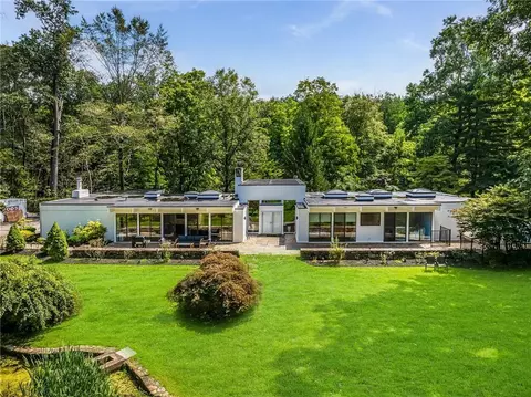 123 Marlborough Rd, Briarcliff Manor, NY 10510