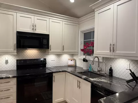 32 Laurel Rd, Kings Park, NY 11754