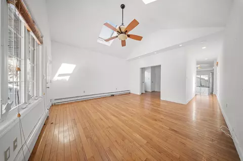 110 Husson Ave, New York, NY 10473