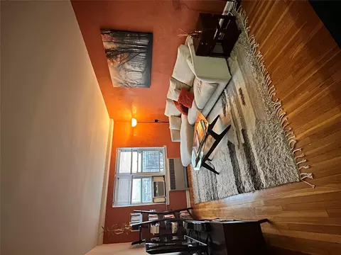 2080 Barnes Ave #5A, New York, NY 10462