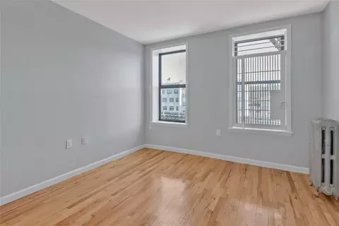 2400 Davidson Ave #A19, New York, NY 10468