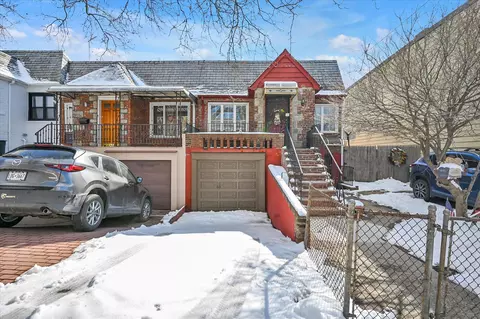 62-48 60 Ave, New York, NY 11378