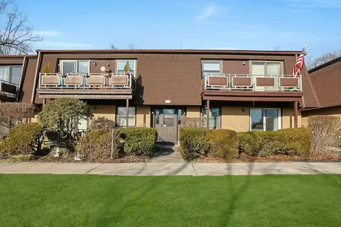 4 Germonds Vlg #2, Clarkstown, NY 10954