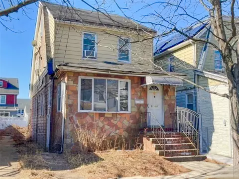 91-18 211th St, New York, NY 11428