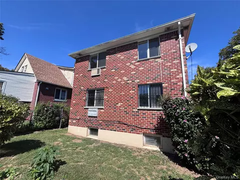 179-12 145 Ave, New York, NY 11413