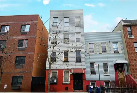 1029 Rev James Polite Ave, New York, NY 10459