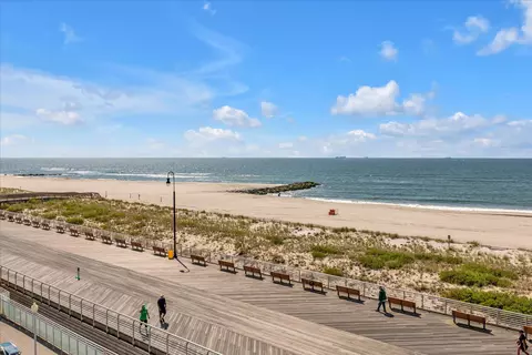 750 W Broadway #PH S-5, Long Beach, NY 11561