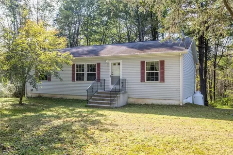 19 Nanas Way, Dover, NY 12594