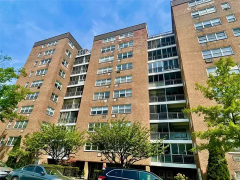 90-59 56th Ave #8H, New York, NY 11373