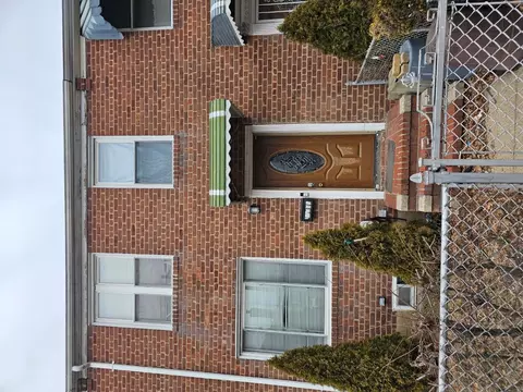 19609 Station Rd, New York, NY 11358