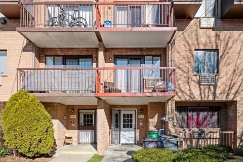 38-37 213, New York, NY 11361