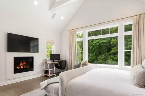 Bedroom - 56 Intervale Pl, Rye, NY 10580 photo 2 of 5