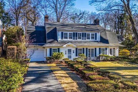 4456 Waldo Ave, New York, NY 10471