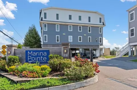 321 Marina Pointe Dr, Oceanside, NY 11572