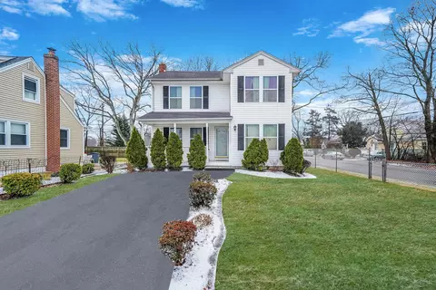 10 Levey Blvd, Wyandanch, NY 11798