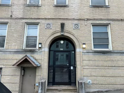 625 E 234th St, New York, NY 10466 photo 1