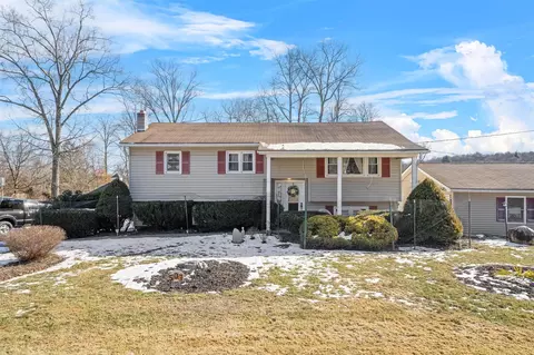 507 County Route 50, Wawayanda, NY 10958