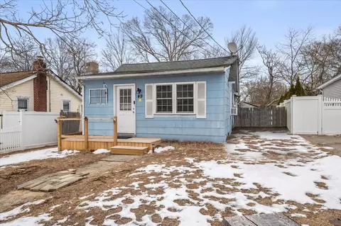 49 Denton St, Patchogue, NY 11772