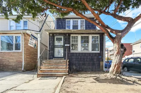 49-02 94th St, New York, NY 11373