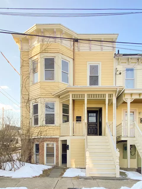 2 Carson Ave, Newburgh, NY 12550