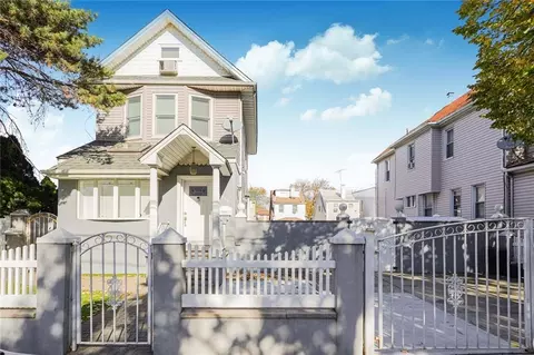 59-59 58 Rd, New York, NY 11378