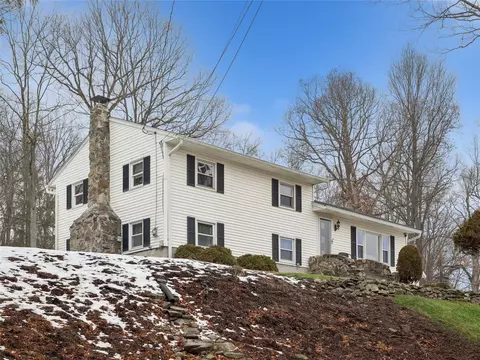 188 Lake Walton Rd, East Fishkill, NY 12533