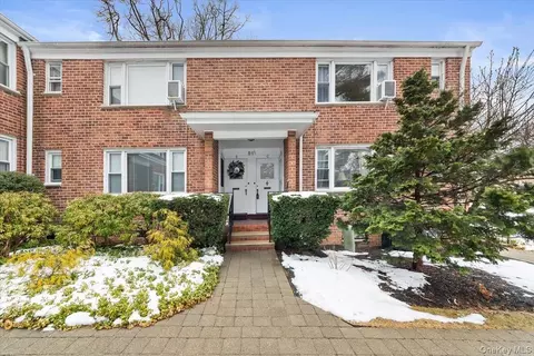 51 12 Carpenter Ave #C, Mount Kisco, NY 10549