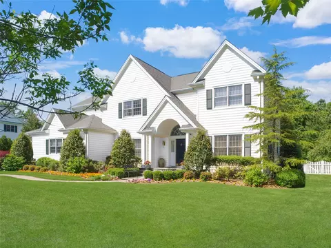 5 Johnson Pl, Rye, NY 10580