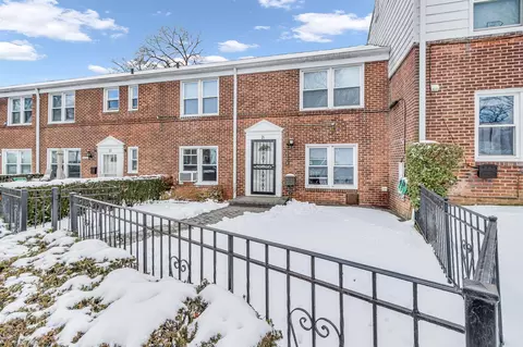 21 Hilltop Acres #21, Yonkers, NY 10704