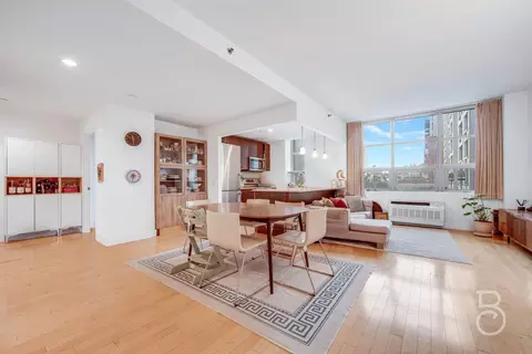 5-09 48th Ave #3M, New York, NY 11101