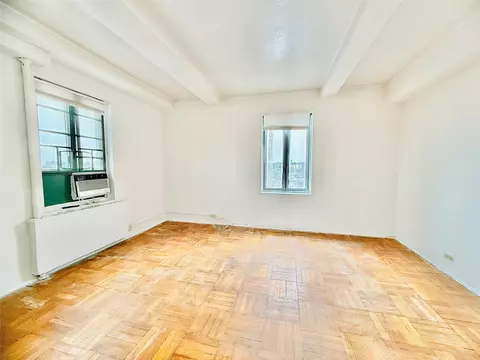 1410 Wood Rd #7G, New York, NY 10462