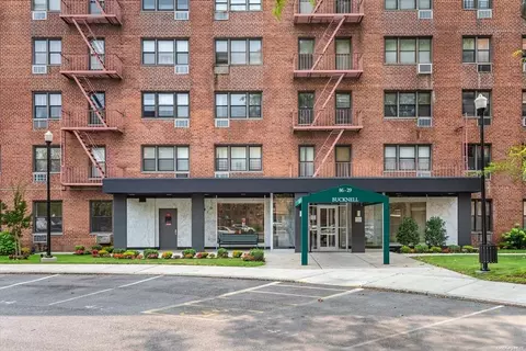 86-29 155th Ave #3J, New York, NY 11414