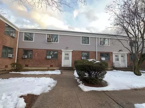 220-30 67 Ave #2, Oakland Gardens, NY 11364